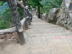 -罗田薄刀峰风景区