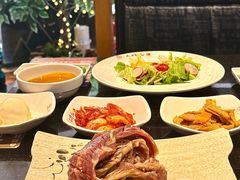 -木槿花韩式炭烤·熟成肉工坊(孙文东路店)