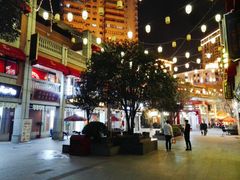 -吉庆街美食广场