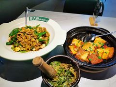 -费大厨辣椒炒肉(黄兴中心广场店)