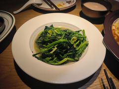 -纳鲁孜·新疆特色餐厅(上海悦荟广场店)