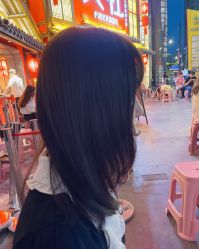 -镁连社·美联社