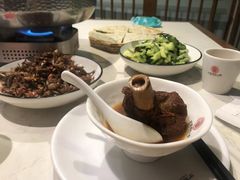 -丁里羊肉小镇(天鹅湖总店)