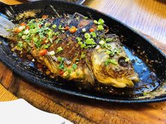 -喝丢一只鞋海鲜烧烤·海肠捞饭(东关街店)