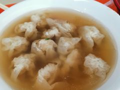 -张阿三馄饨店