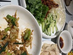 -关东小磨东北菜(漕河泾印象城店)