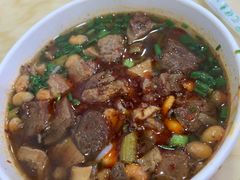 牛腩牛肚-覃肥叔桂林米粉(粮道街店)