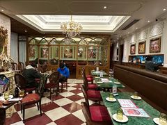 -秘密旅行Bonjour(黑金冠 江南西店)