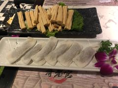 -哥老官重庆美蛙鱼头(宝山龙湖店)