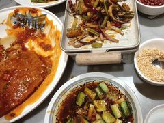 -小菜园新徽菜(芜湖万达店)