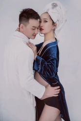 点击看大图 -十孕纪高端孕妇亲子摄影