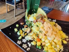 黄金菠萝海鲜炒饭-越谜·越南餐厅(长白店)
