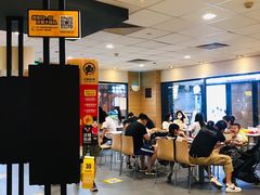 -麦当劳(世界城广场店)