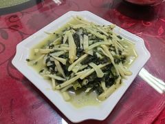 -唔呶喔哩酒家(生产街店)