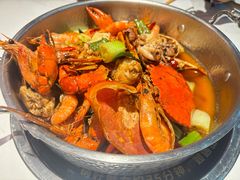 -七欣天香辣蟹火锅(闵行浦江欢乐颂店)