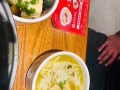 -渝是乎酸菜鱼(龙旗购物中心店)