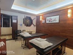 -颐而康按摩(八一桥总店)