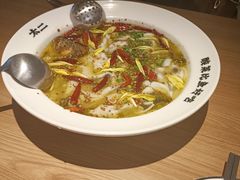 -太二酸菜鱼(武汉光谷保利店)