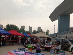 -铁西体育场