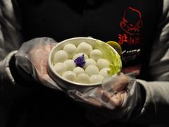 -沪小胖小龙虾(淮海中路旗舰店)