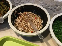 -丽丽三鲜螺蛳粉(田林路店)