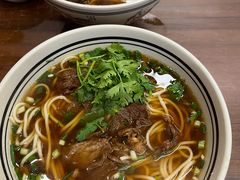 -小马牛肉面·牛骨熬制(南京博物院店)