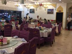 -马尔龙新疆饭店·清真(瑞景店)