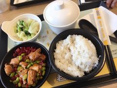 -老娘舅中式快餐(美好广场店)
