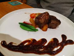 -more than meow吴止猫主题餐厅(承德 中船汇店)