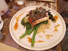 -FLOVIE FLORIST CAFE