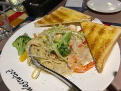 -遇见西木美式餐厅(体育路店)