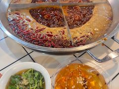 -储奇门鳝鱼火锅(总店)