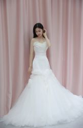 -LOVE SHINE婚纱·红鼎庄龙凤褂·妈妈装定制