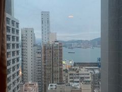 -香港华美达海景酒店