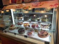 面包甜点陈列柜-哈根达斯(国瑞店)