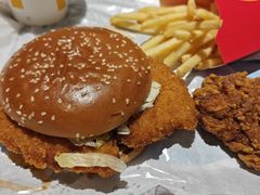 -麦当劳(昆明长水国际机场店)