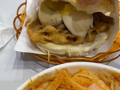 -香探花·擀面皮肉夹馍(北苑店)