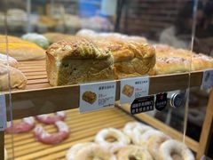 -BROAD面包路·欧式面包(龙湖时代C馆店)