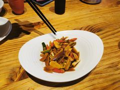 爽口萝卜皮-兔槽江湖菜·重庆璧山兔(水围店)