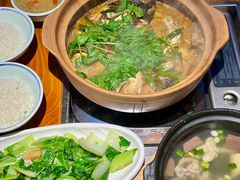 -九道菜有鸡鱼头(石鼓路店)