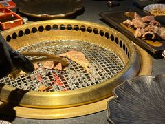 -铭牛烧肉·和牛海鲜自助(高新月牙湖店)