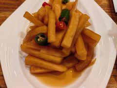 -苹果树下艺术餐厅(宋庄店)