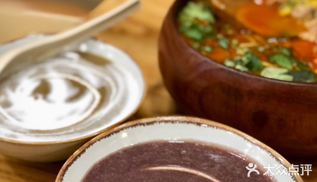 很好吃的云南米线💥酸辣果香肥牛巨好吃😋