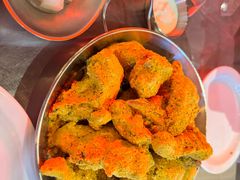 -BHC炸鸡(明洞总店)