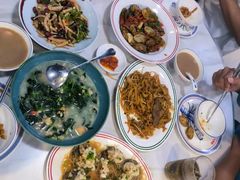 -明本湛江鸡•海鲜小厨(陈家祠店)