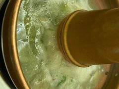 -洞庭洲·防空洞火锅·铜锅涮肉·烧烤(新百广场店)