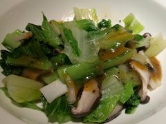 黑松露罗马生菜-新太二·鲜料川菜(群光广场店)