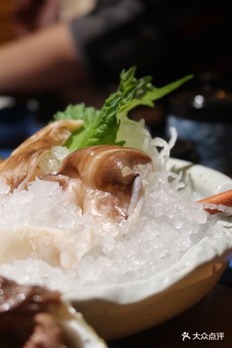 舞渔日料美人胶原锅(太平洋店)黑鸟贝刺身图片