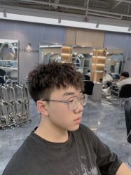 点击看大图 -Sying杉影日式烫染專門店