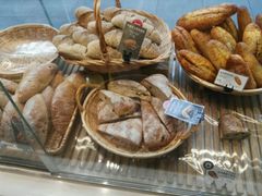 -巴黎贝甜(大宁国际商业广场店)